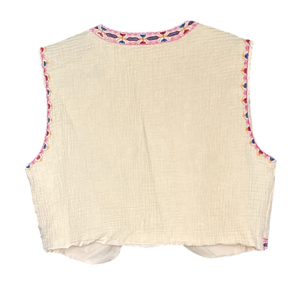 Bohemian Style Embroidered Floral Vest size Small - Picture 2 of 3